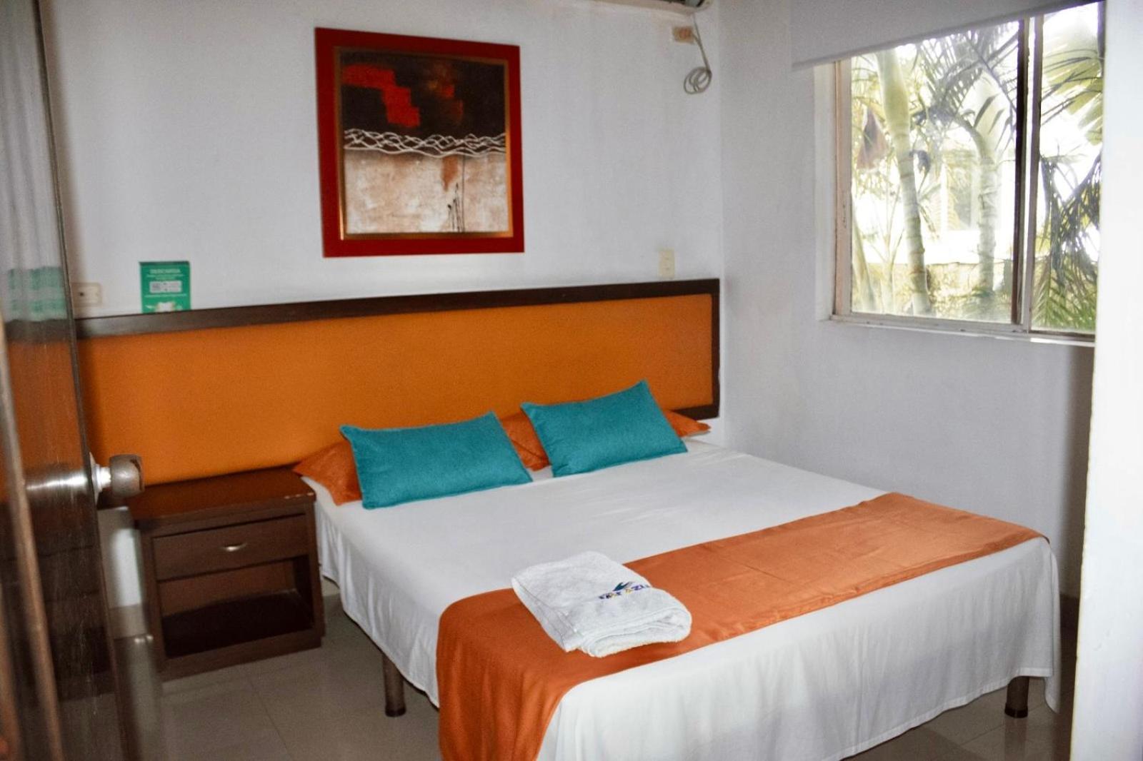 Hotel Mar Azul Neiva Нейва Екстер'єр фото